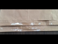 کیسه کاغذی پایین را نیشگون بگیرید